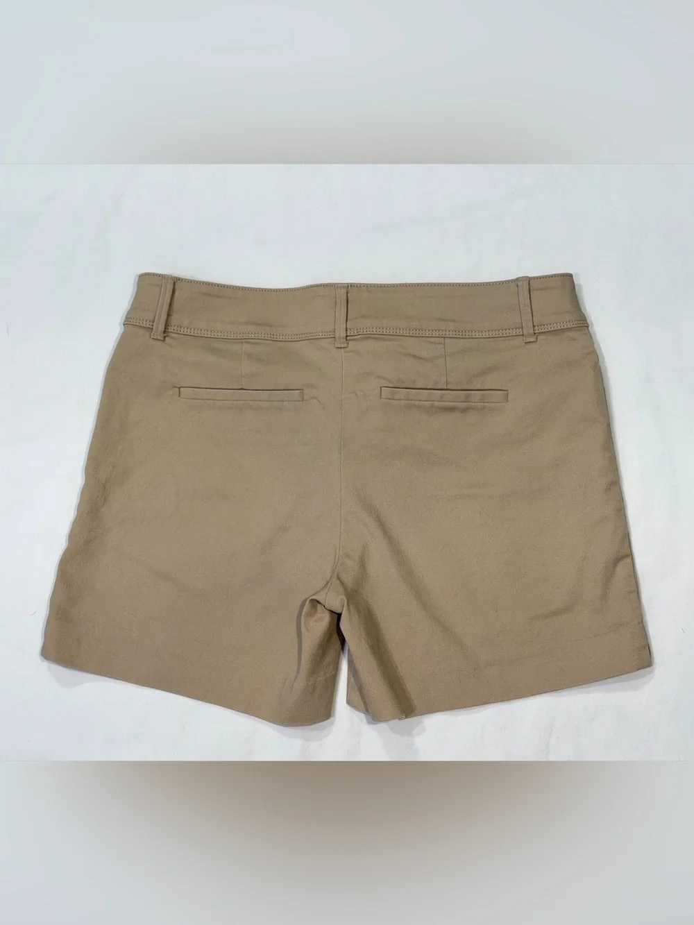 The Limited Tailored Khaki Shorts Size 8